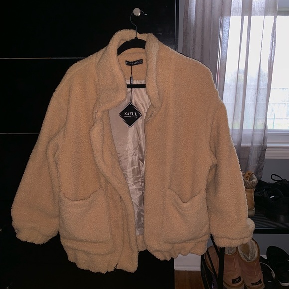 Zaful Jackets & Blazers - Faux fur/Teddy Bear Jacket